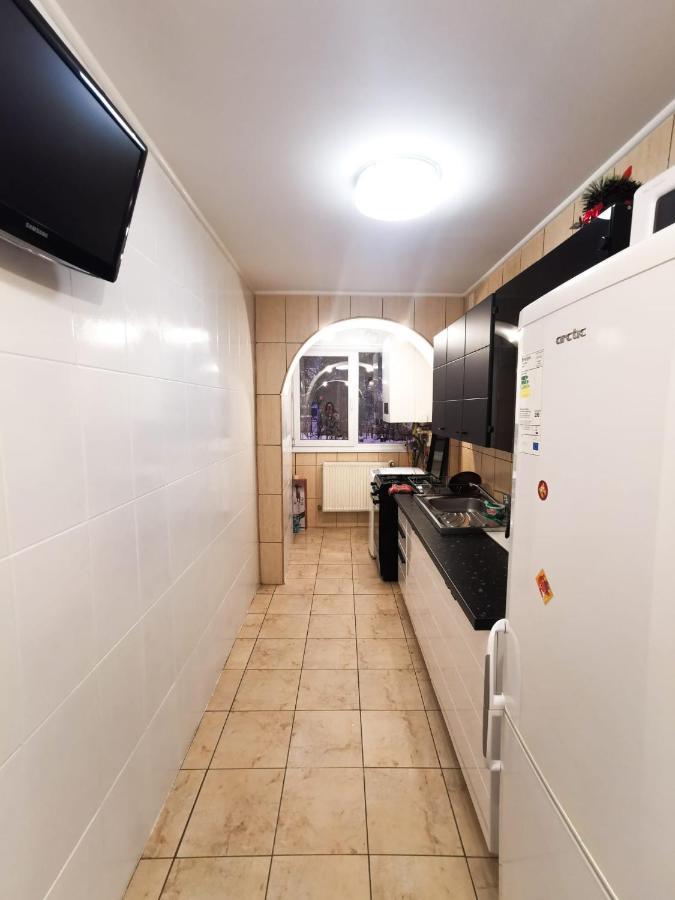 105500 Apartment Buşteni 外观 照片