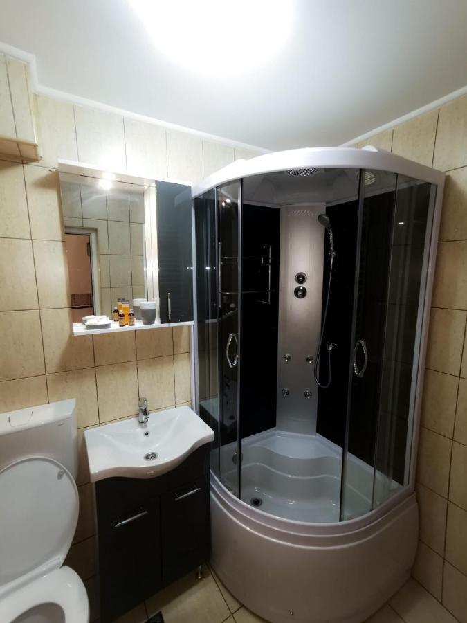 105500 Apartment Buşteni 外观 照片